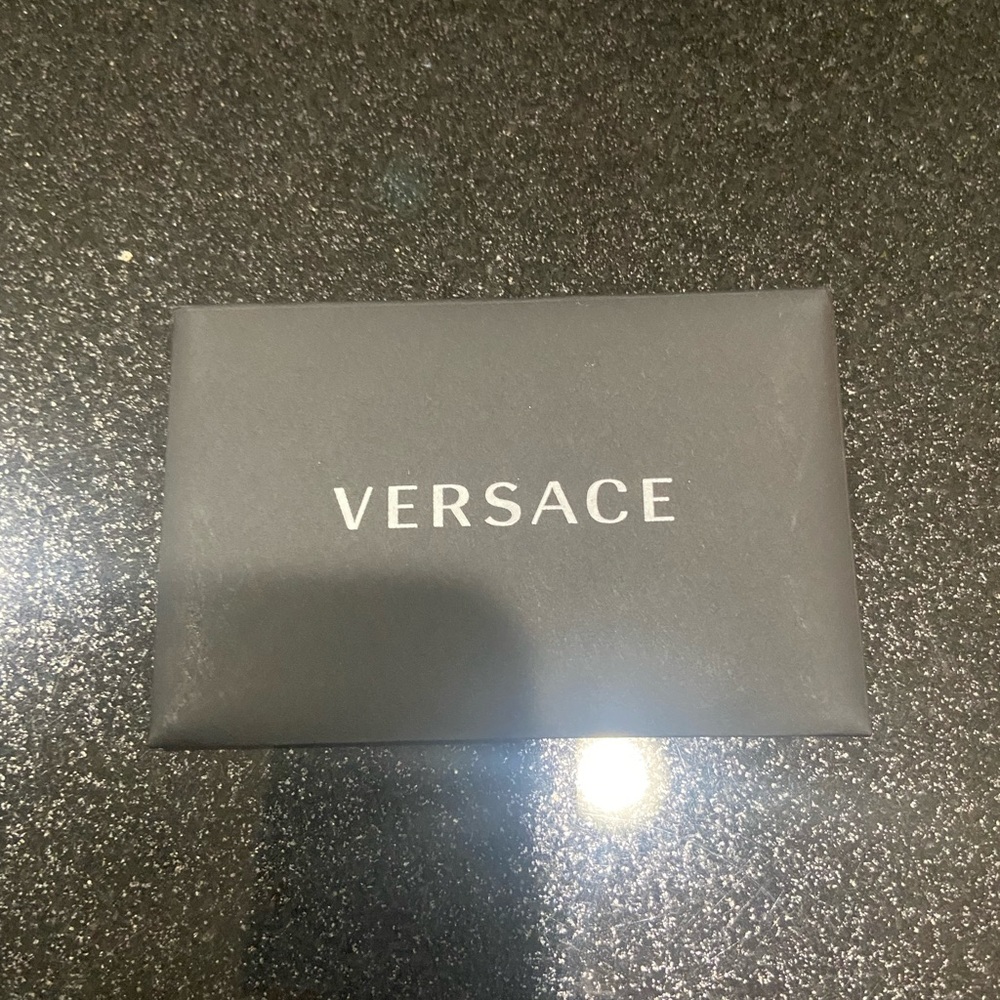 Versace Slides 🩴 - Picture 3 of 7